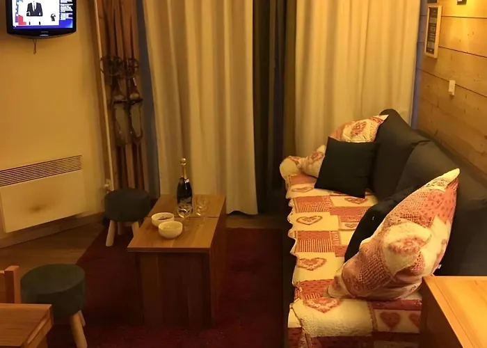 Daire - Inout - 5 Beds Flat M-603 *